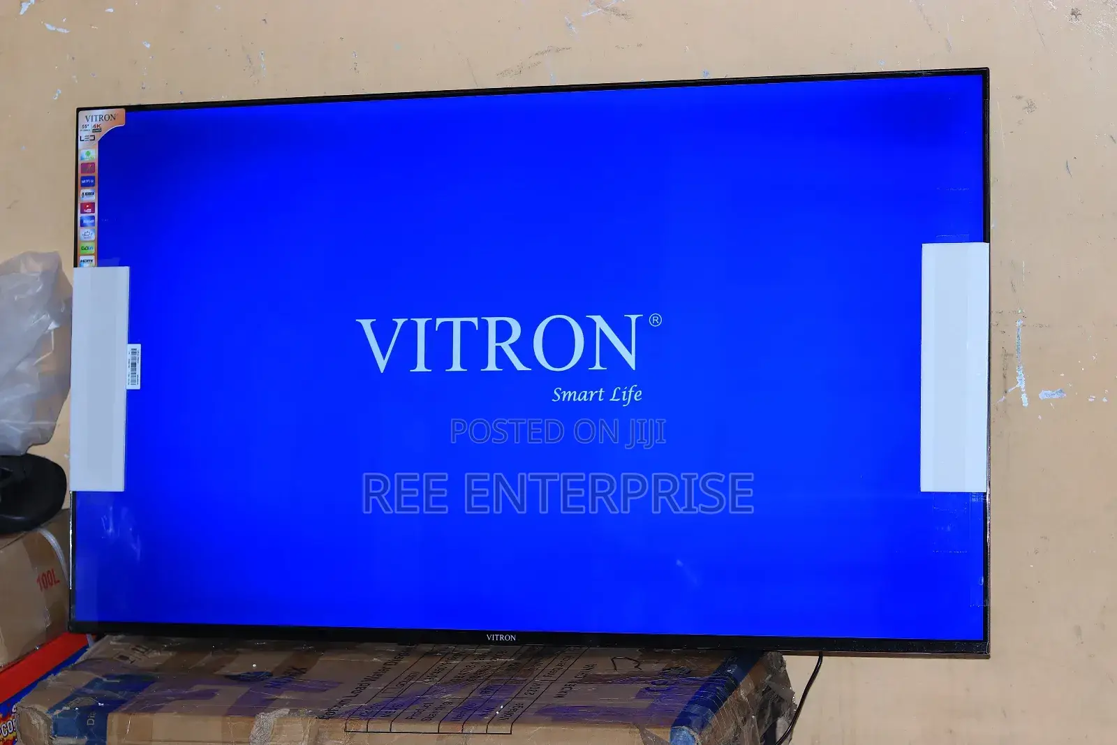 Best Price Ever Vitron 32 Smart Brand New Tv