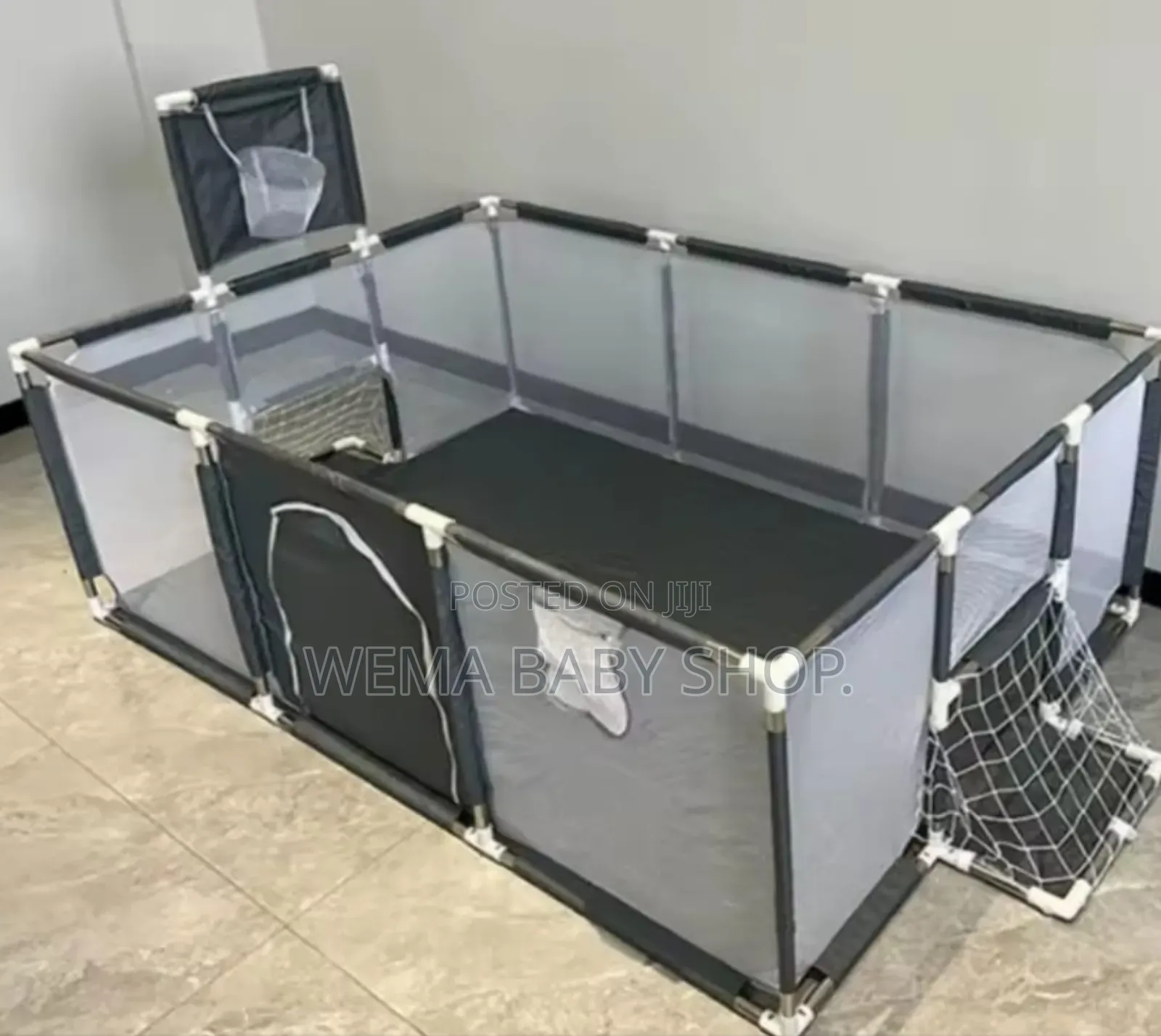Large Kids Safety Fence/Playpen With Balls