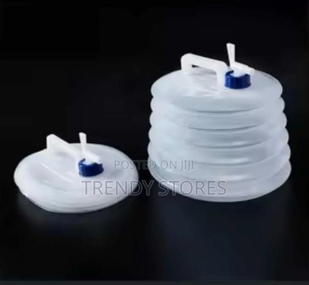 Collapsible Water Dispenser - main view