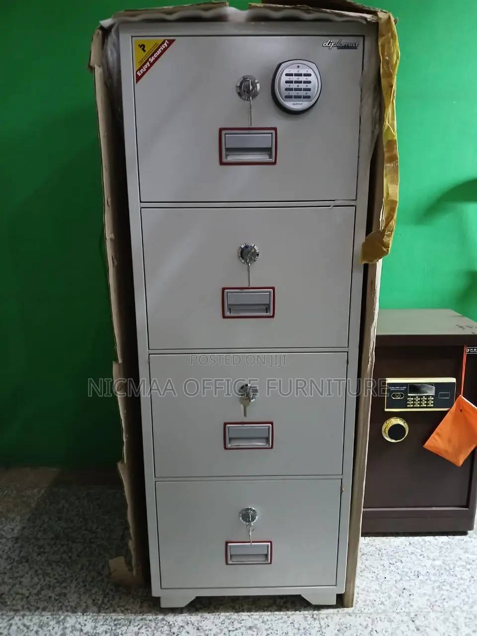 Fire Resistant Filing Cabinet With Safe