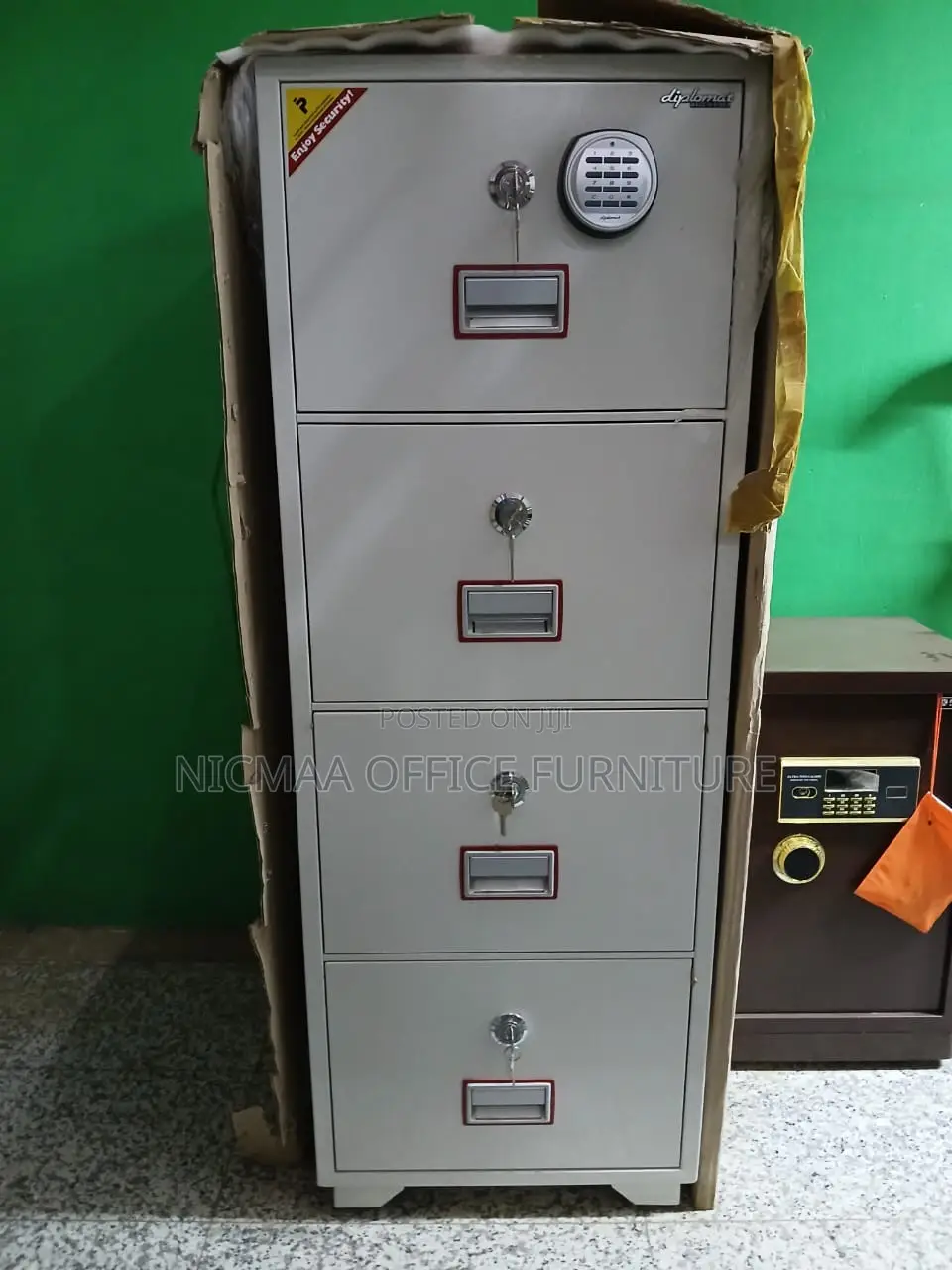 Fire Resistant Filing Cabinet With Safe
