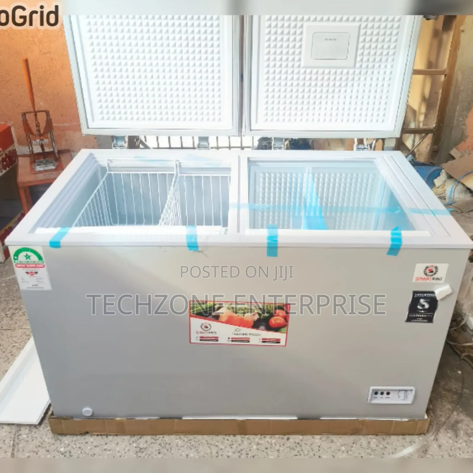 Smartpro SVS-450 345l Double-Door Chest Deep Freezers 
