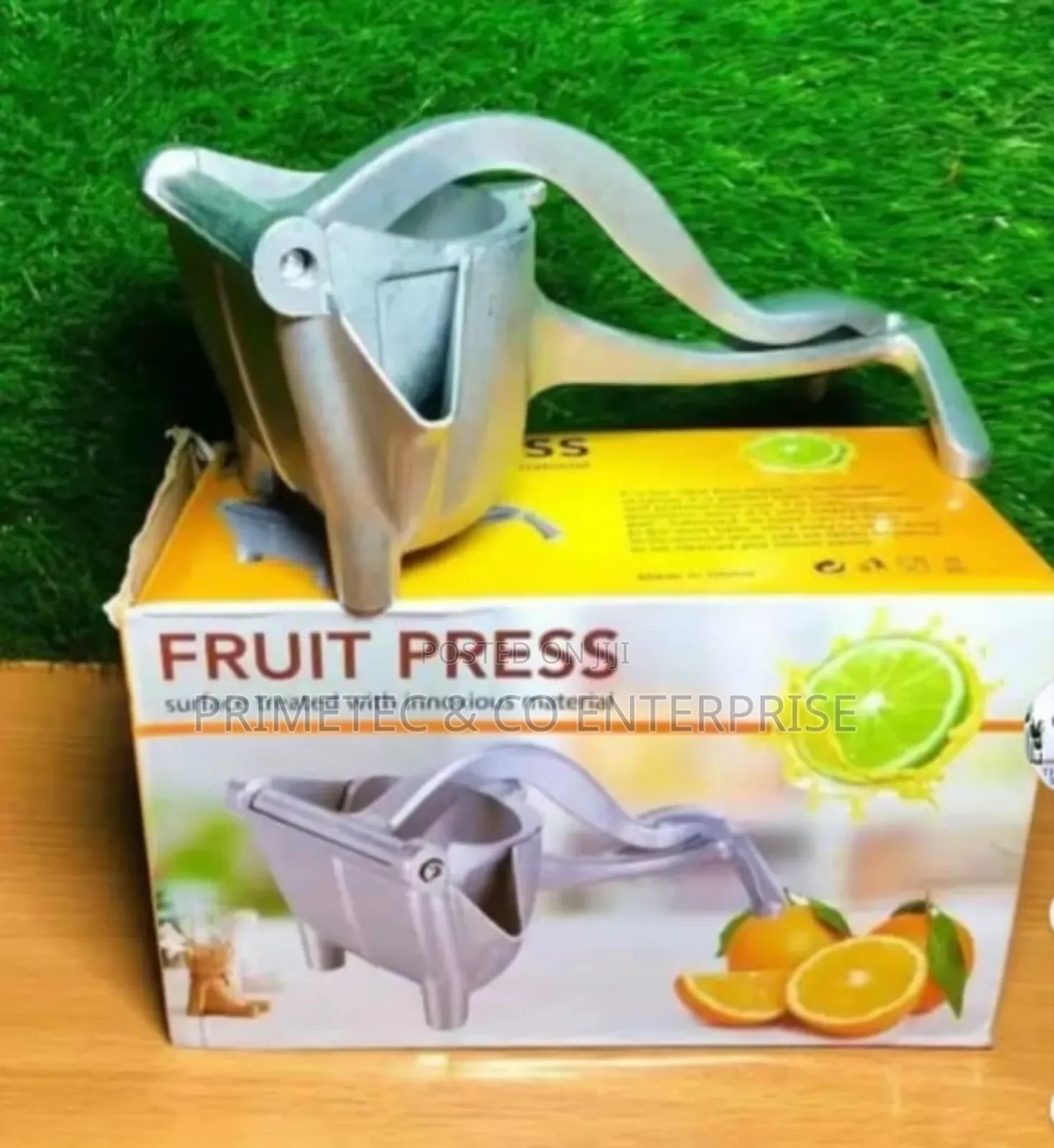 Manual Fruit Juicer