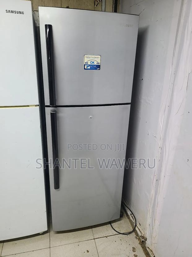Good Working Refrigerator/ 290litres - thumbnail 2