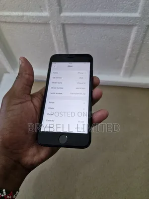 Apple iPhone SE 64 GB Black