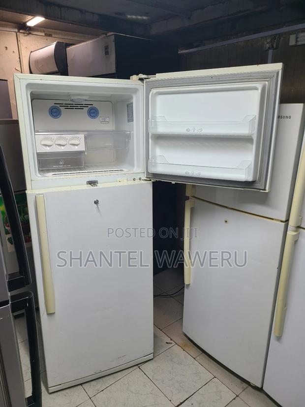 Lg Bigger Home Refrrefrigerator 330litres - thumbnail 3