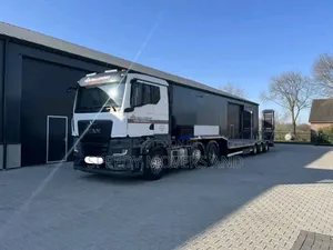 Flatbed Trailers for Goods Hauling Are Accessible
