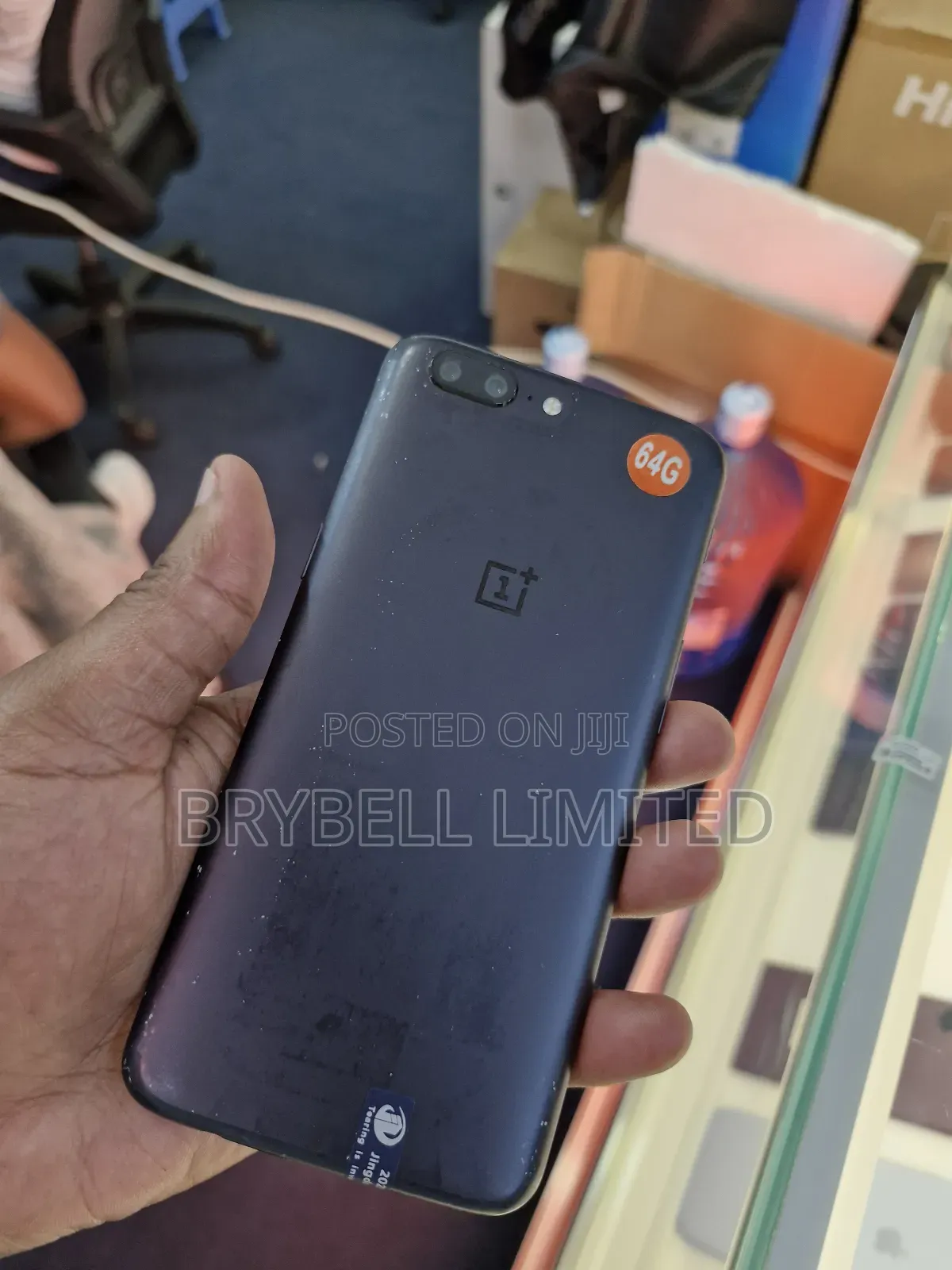 OnePlus 5 64 GB Gray