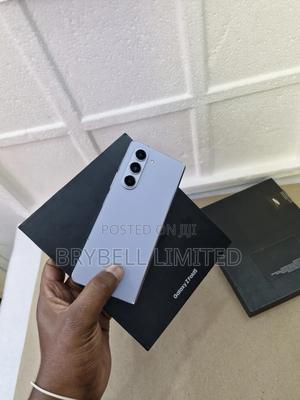 Samsung Galaxy Z Fold 5 512 GB Blue - thumbnail 2