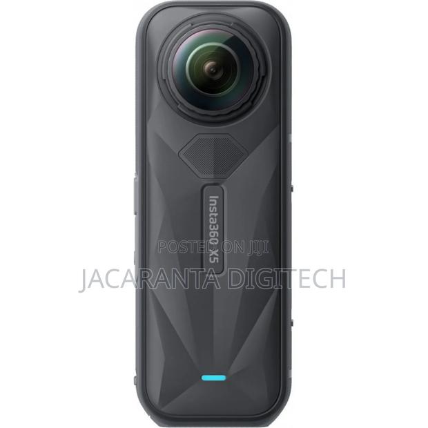 Insta360 X5 360° Action Camera - thumbnail 2