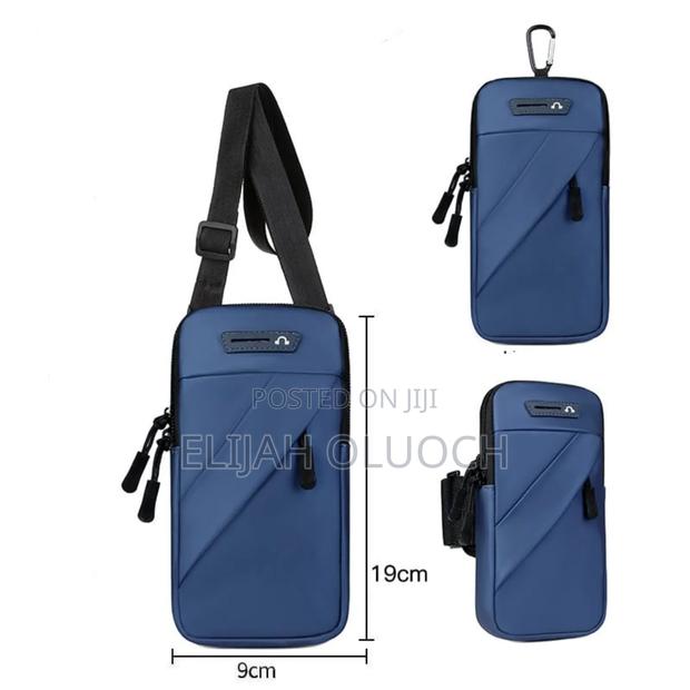 Blue Waterproof Sports Armband Phone Holder for Running, Exercise