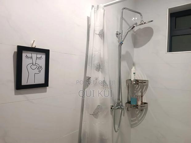 Studio Airbnb Apartment in Ruaka-Pool + Gym - thumbnail 10