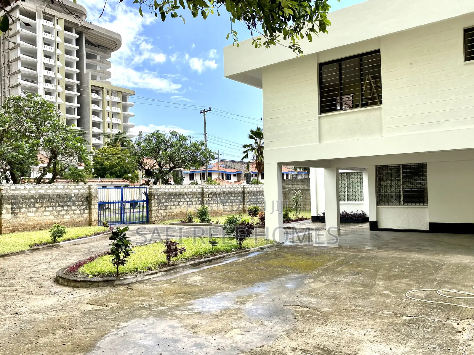 4bdrm Maisonette in Kizingo for sale