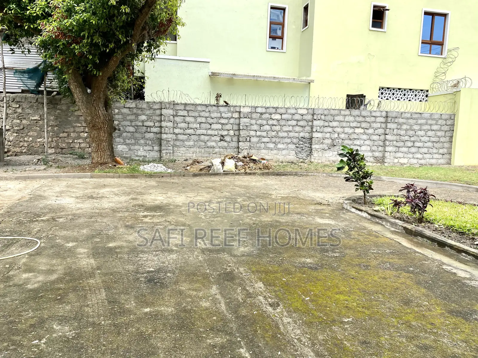 4bdrm Maisonette in Kizingo for sale