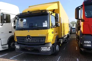 Containerised and All Types of Trailers Are at Hand