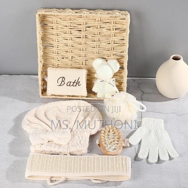 Women's Spa Gift Hamper - - thumbnail 2