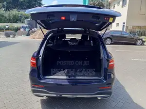 Mercedes-Benz GLC-Class 2016 Blue