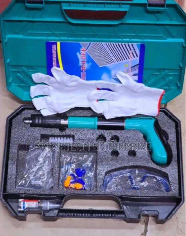 Makita Nail Gun - main view