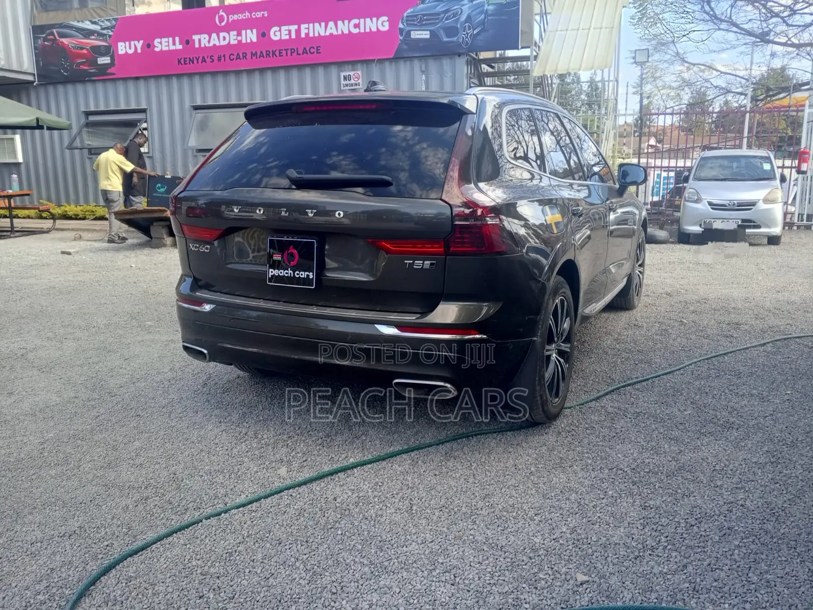 Volvo XC60 T5 Inscription AWD 2017 Gray