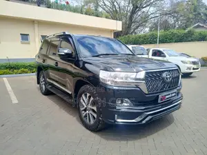 Toyota Land Cruiser 4.6 V8 AX 2012 Black