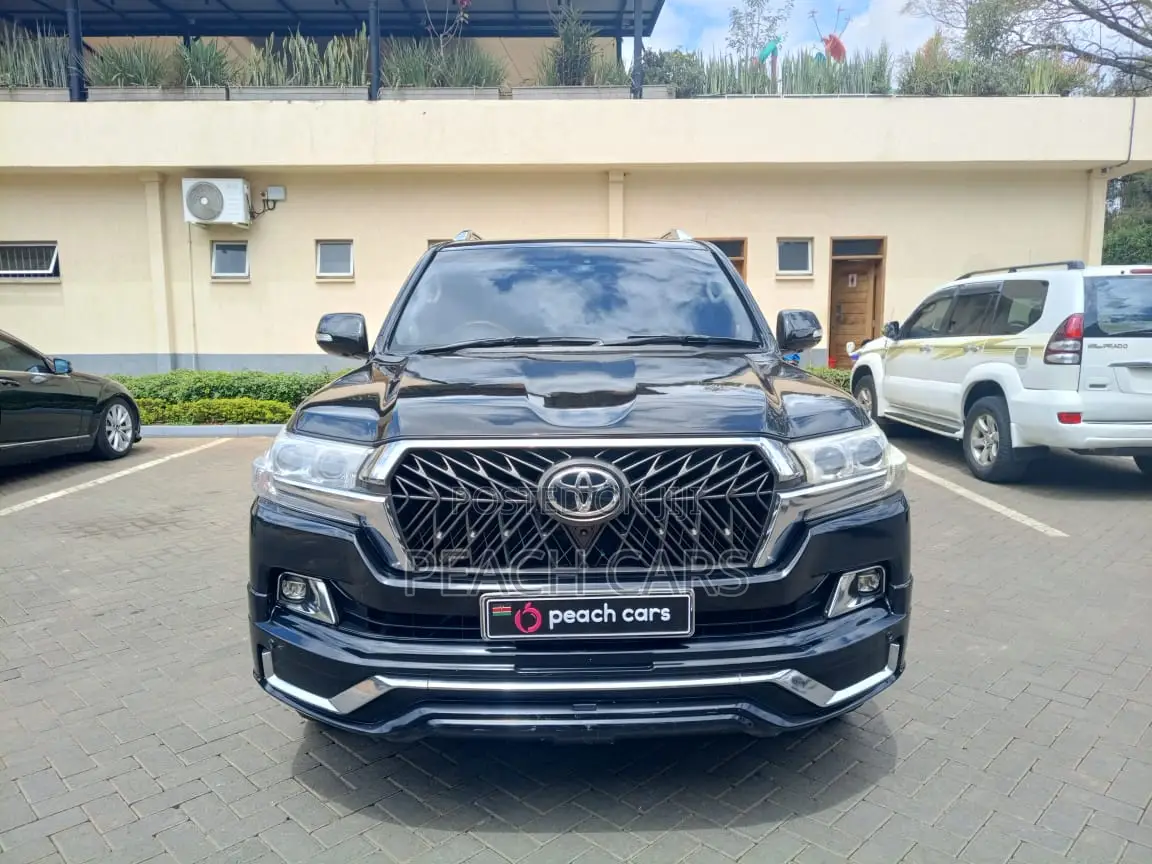 Toyota Land Cruiser 4.6 V8 AX 2012 Black