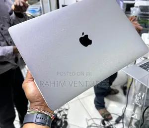 Laptop Apple MacBook Pro 2019 8GB Intel Core i5 SSD 512GB