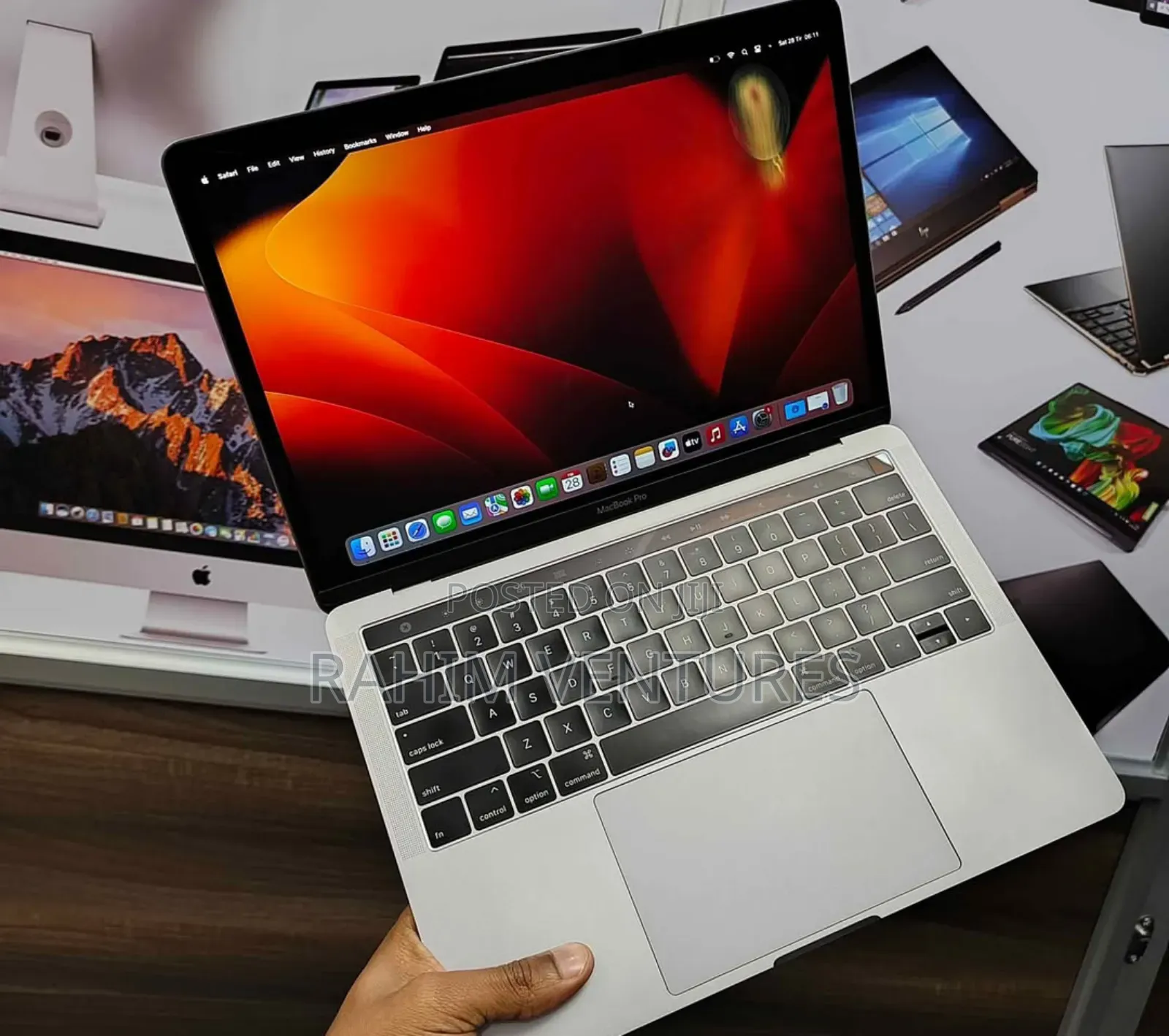 Laptop Apple MacBook Pro 2018 16GB Intel Core i7 SSD 1T