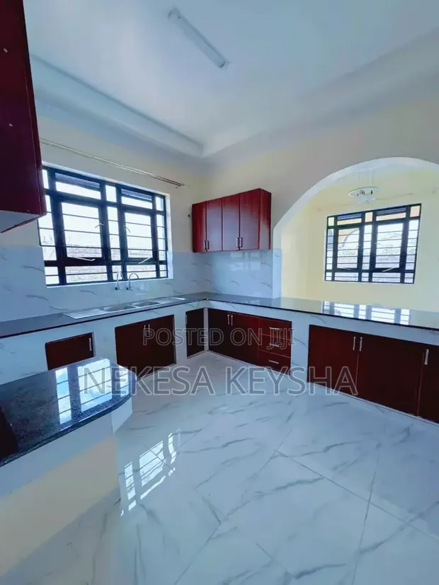 3bdrm Bungalow in Kitengela for sale