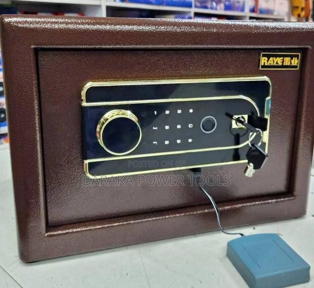 Raye Safe Box