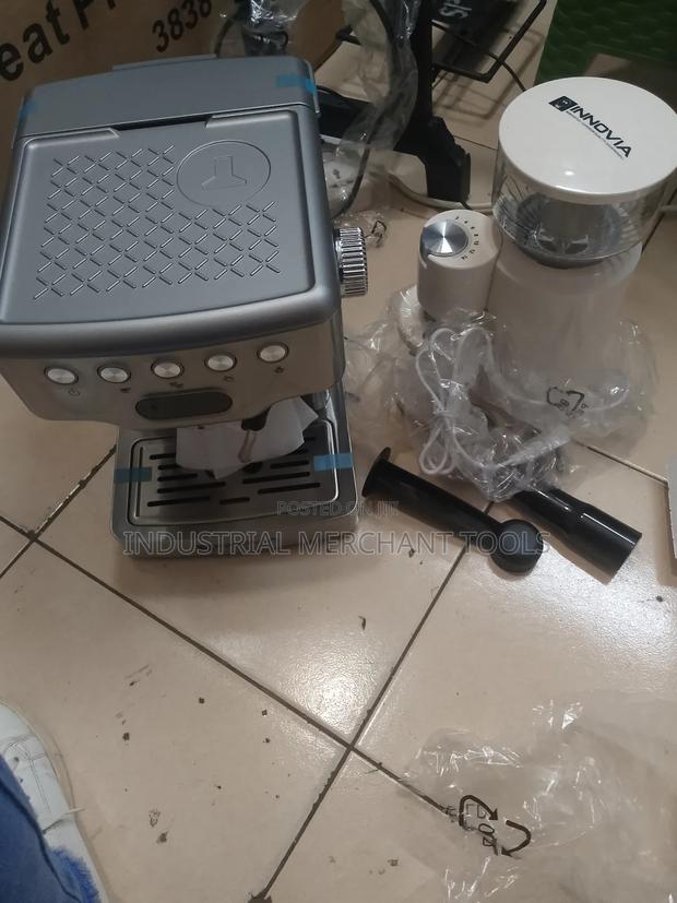 Expresso Coffee Maker Grinder -Great - main view