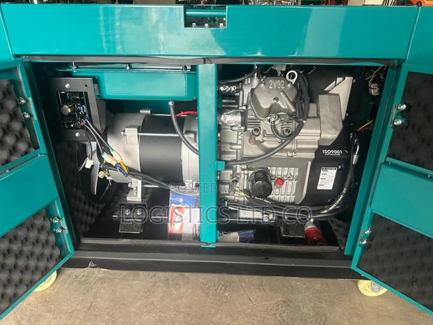 Hl Power Hl7500ds 7.5kva Silent Diesel Generator - thumbnail 2