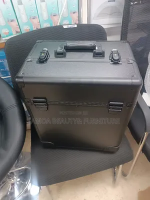 Make-Up Organizer