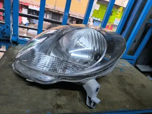 Toyota Passo 2010 Non Xenon Ex Japan Headlight