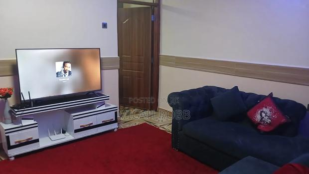 Air BNB Suit - thumbnail 9