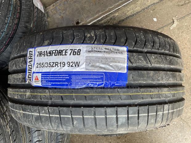 255/35r19 Goddard - main view