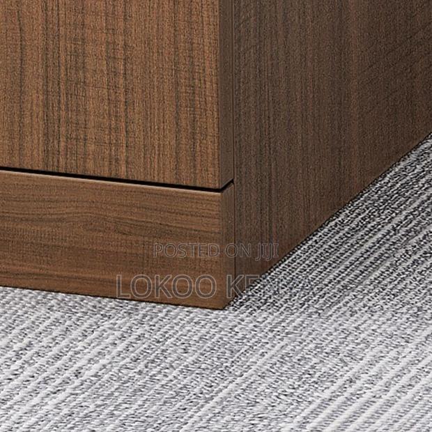 Office Desk : Space-Saving Executive Office Table - thumbnail 6