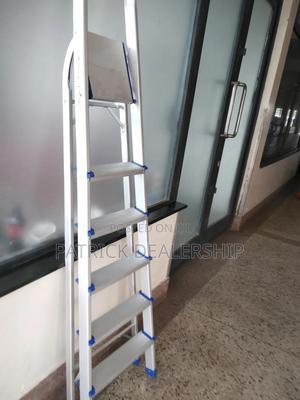 Aluminum Ladder - thumbnail 2