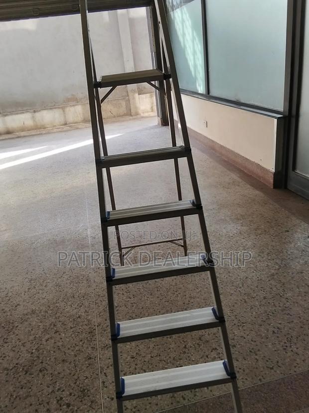 Durable Quality Expendable Ladder