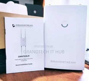Grandstream Gwn7630lr Up to 300-Meter Coverage Range - main view