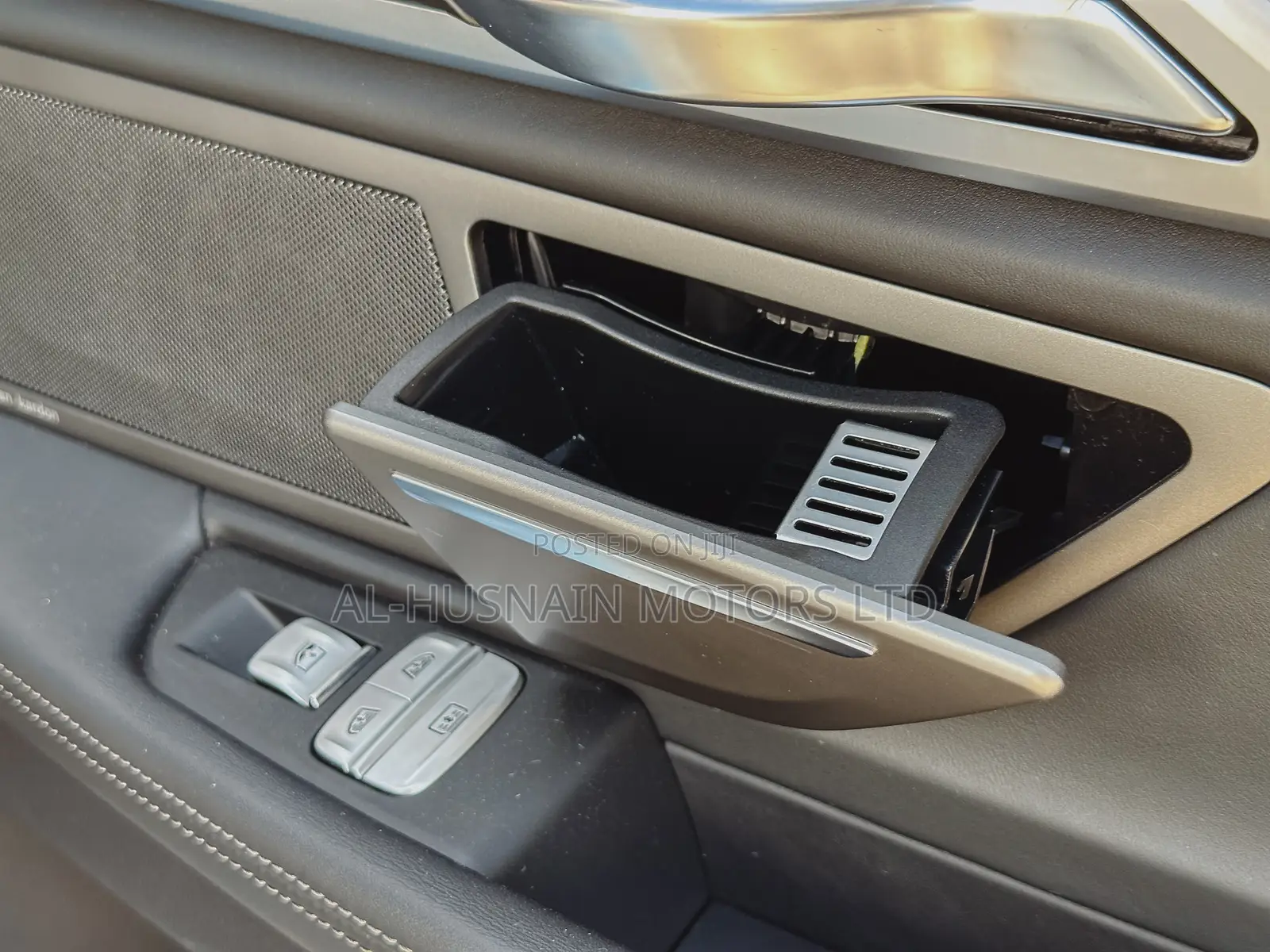BMW 740 2018 Pearl