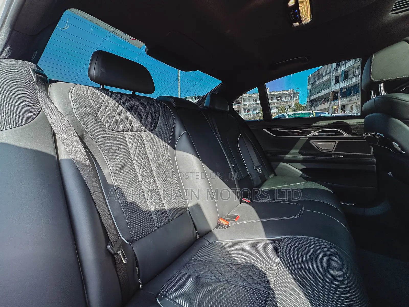 BMW 740 2018 Pearl