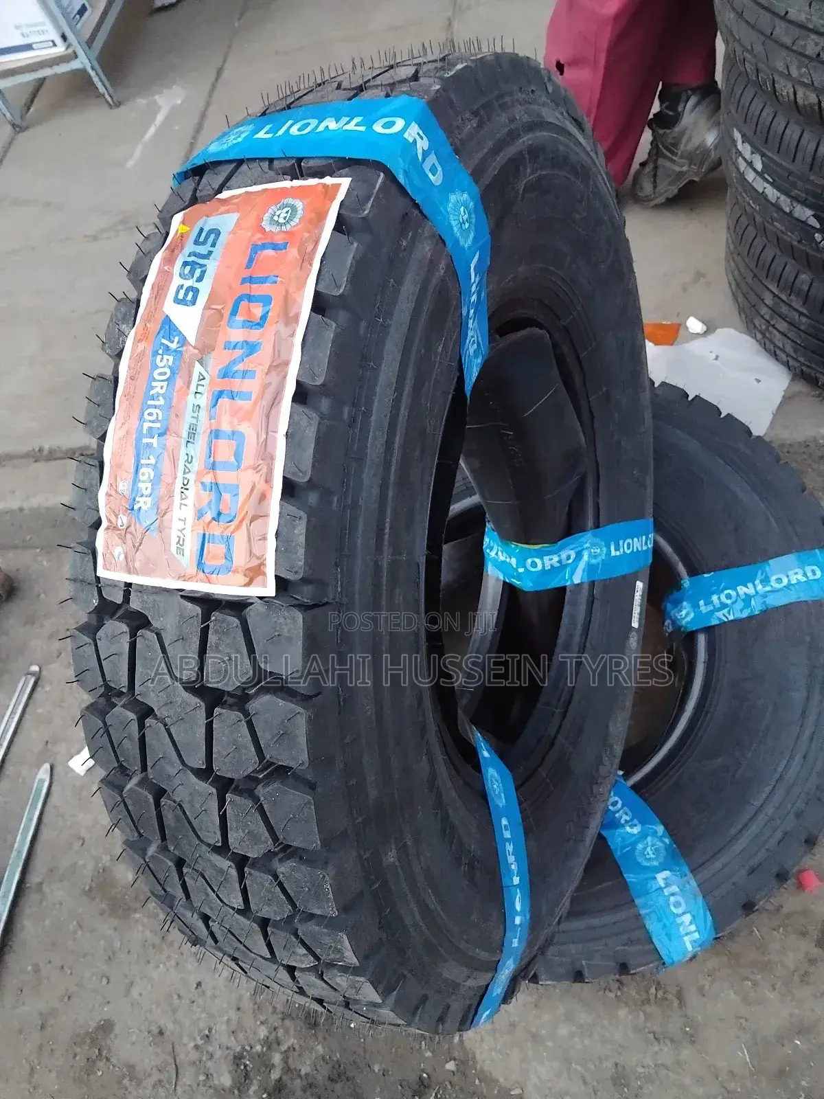750 R16 Lionlord M/T