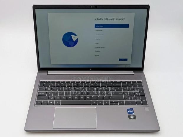 Laptop HP ZBook Power G9 I7 16GB Intel Core I7 SSD 1T