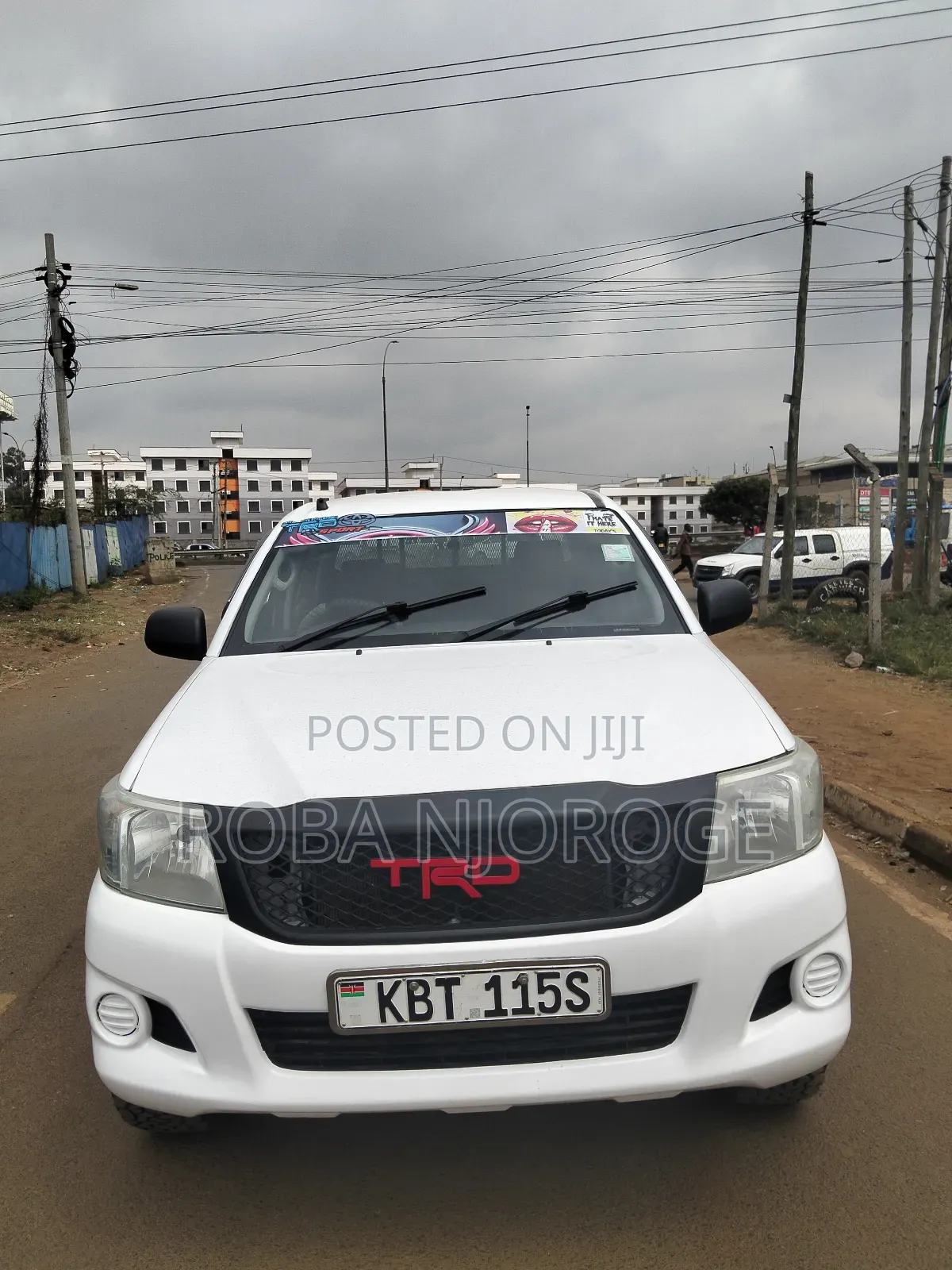 Toyota Hilux 2.5 D-4D SRX 2012 Off white