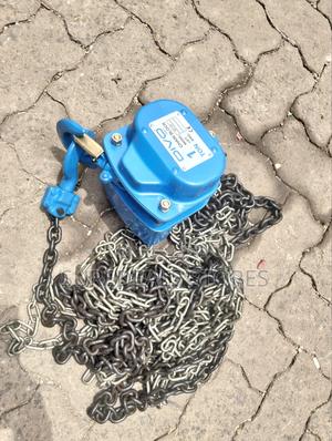 Chain Hoist - thumbnail 2