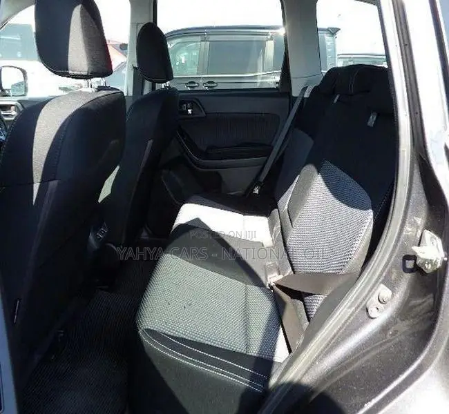 Subaru Forester 2.0XT Touring AWD 2018 Gray