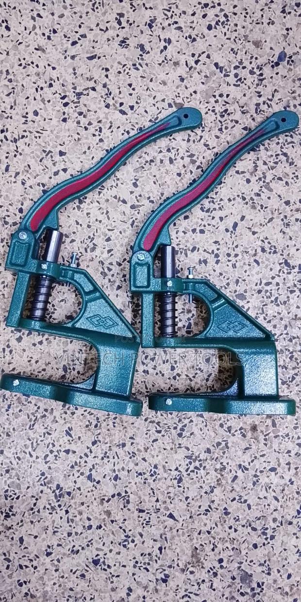 Button Press Machine - main view