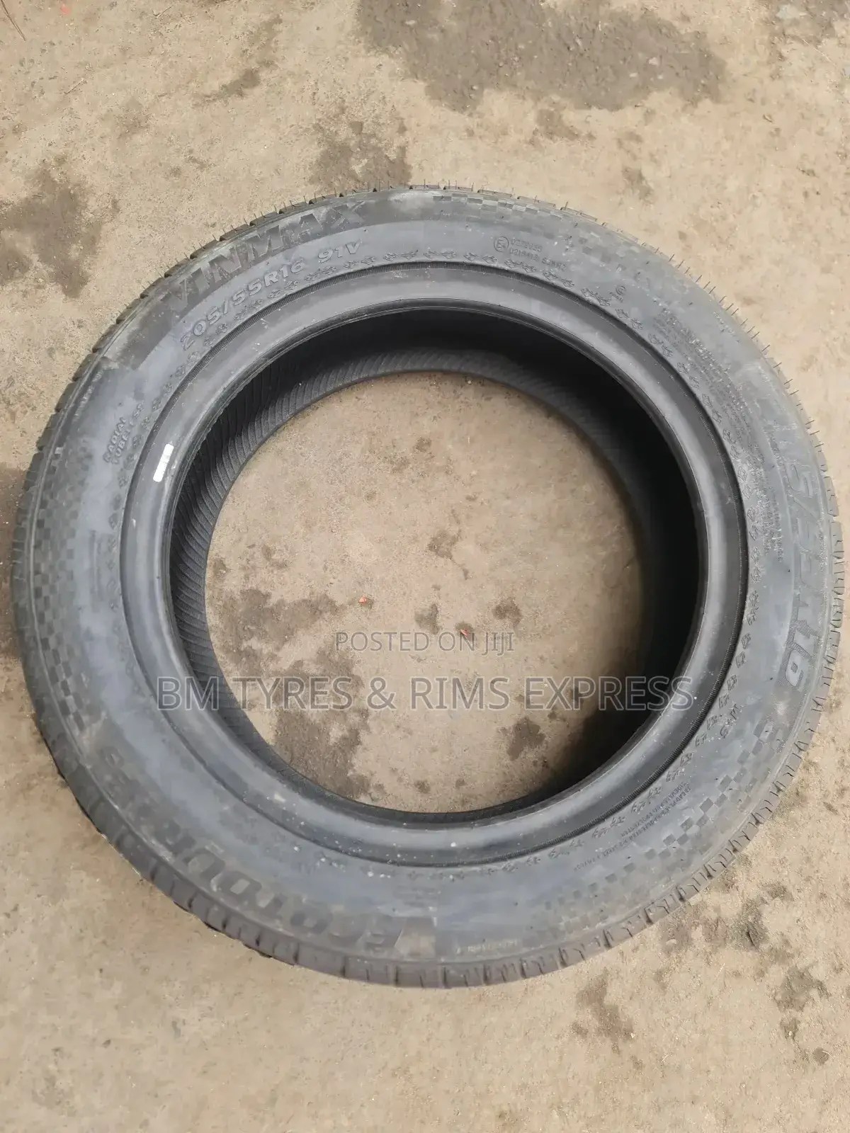 205 /55 R16 Vinmax Tyres