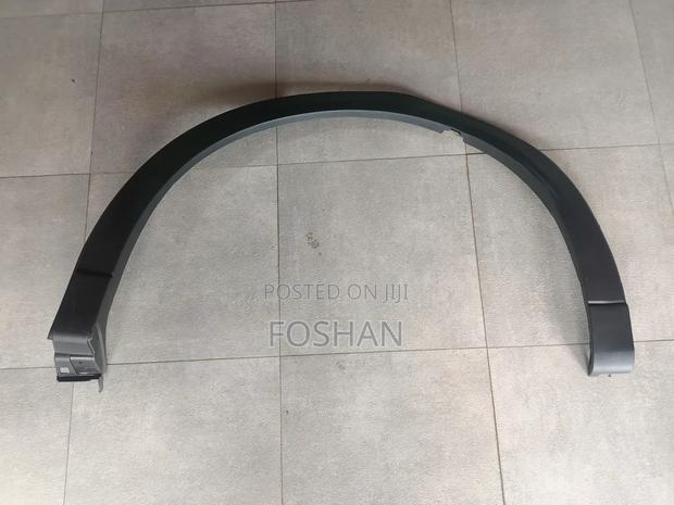 Cx5 2018 Wing/Fender Molding - main view