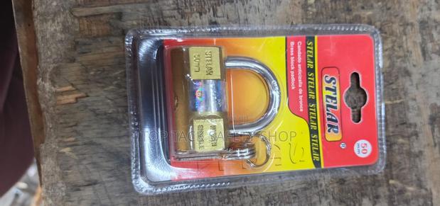 Stella Heavy-Duty Padlock - thumbnail 2